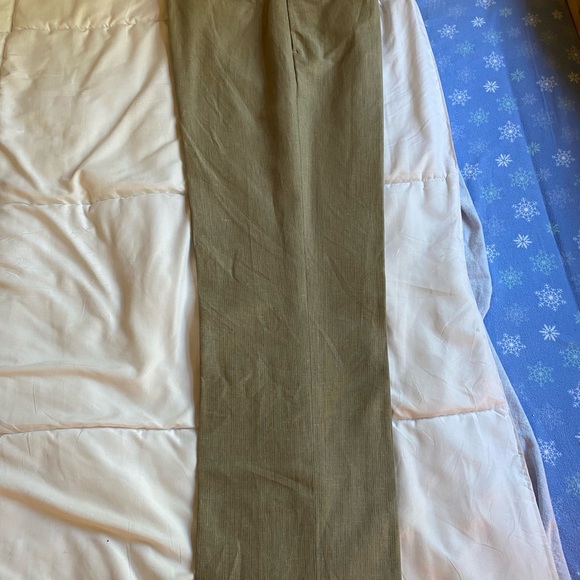 Men’s Calvin Klein suit. Large. - Picture 10 of 12